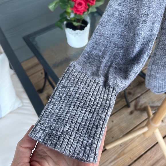 UpWest Pocket V Neck Sweater (Size: XSmall) - Picture 3 of 4